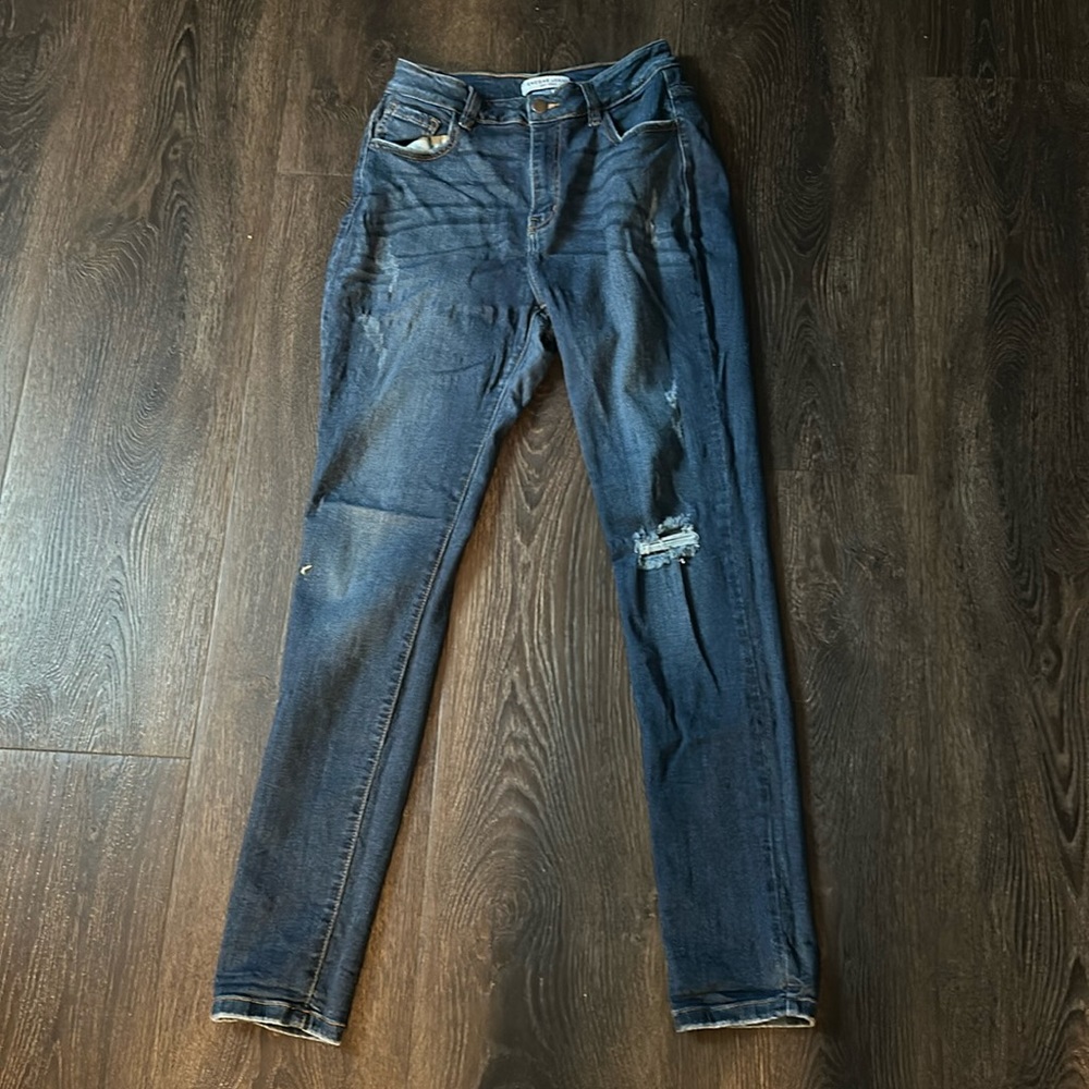 Encore Skinny Jeans - Your New Favorite Denim Staple